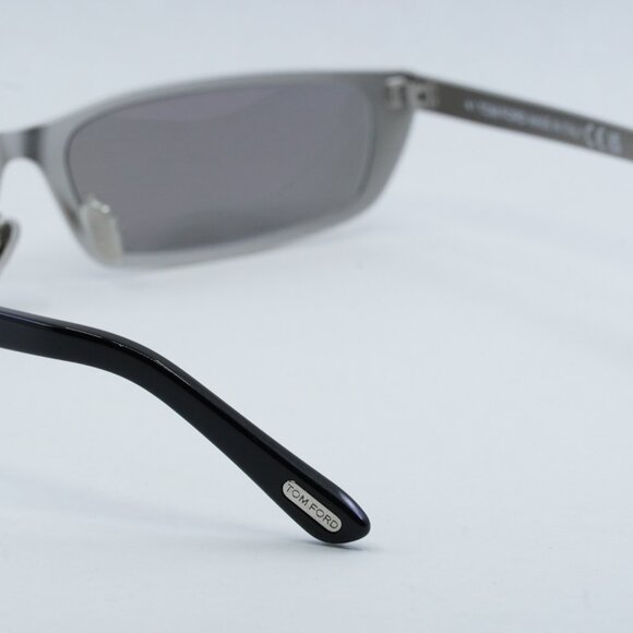 🕶️ New Tom Ford Everett FT1059 16C Sunglasses - Shiny Palladium Frame - Picture 8 of 14